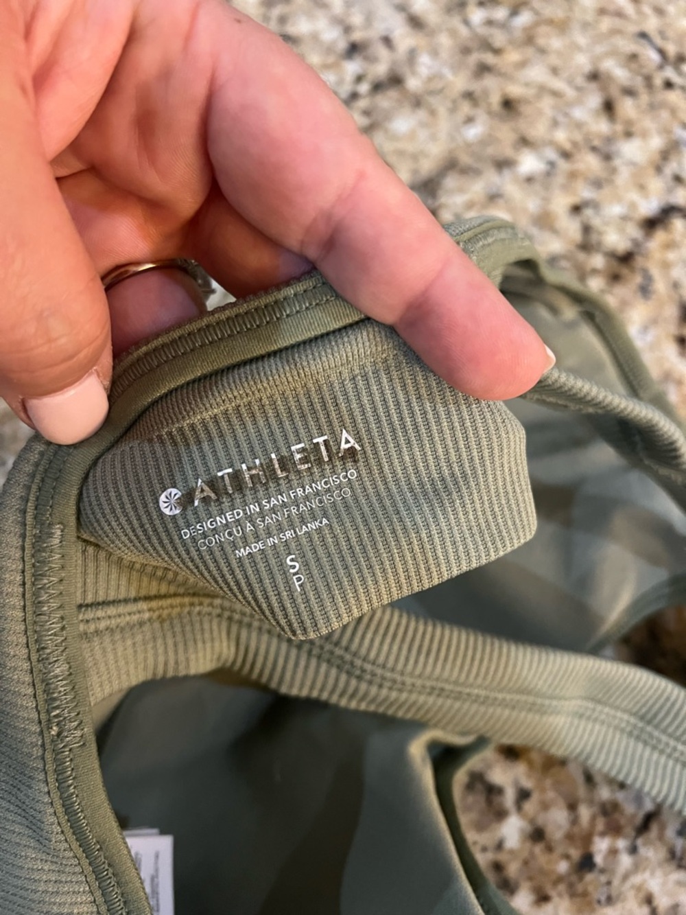 New - Athleta Ribbed Aurora Scoop D-DD Sports Bra in Olive Green | Mult Sizes - Picture 6 of 9